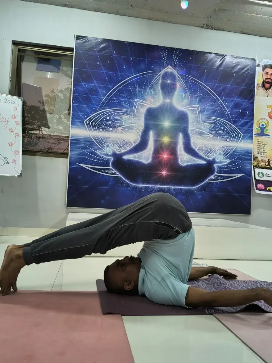 15 Science-Backed Physical & Mental Benefits of Daily Traditional Yoga Practice